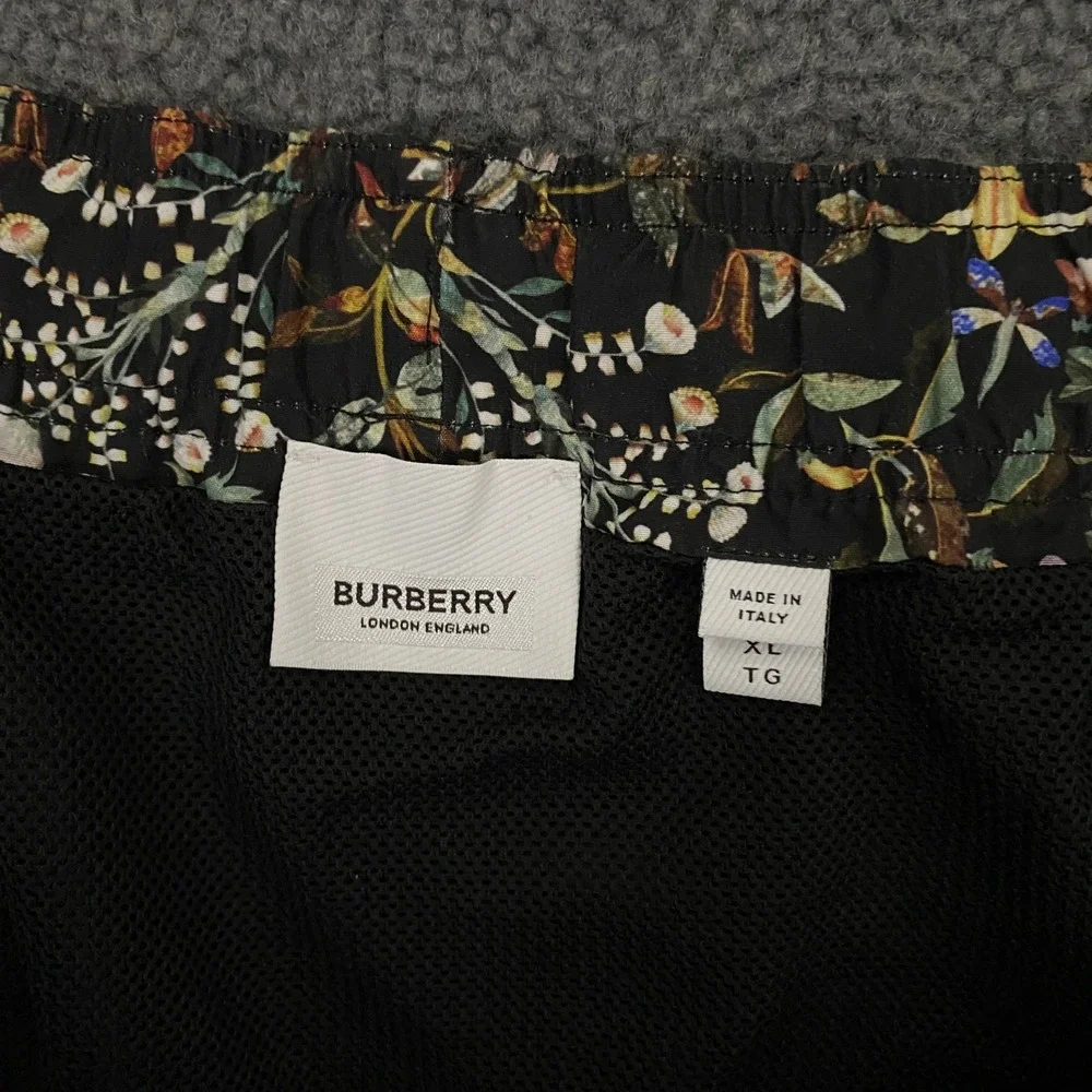 Burberry Swim Shorts Mens XL Floral Mesh Lined Drawstring Trunks Made in Italy